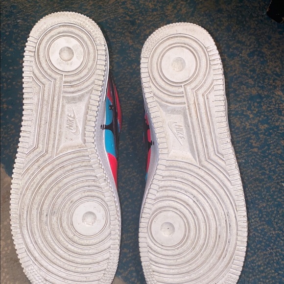 Custom AF1’s - Picture 7 of 7